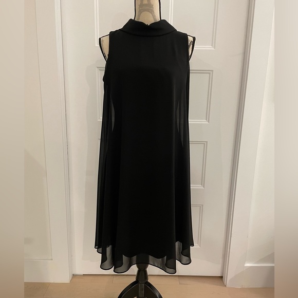 Beautiful Black Dress - Picture 2 of 5